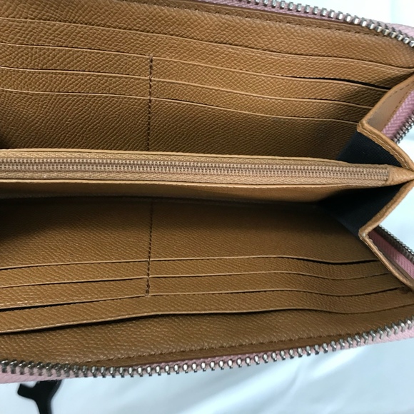 Coach Accordion Checker Heart Print Full Zip Wallet in Blush Pink EUC - Picture 5 of 8